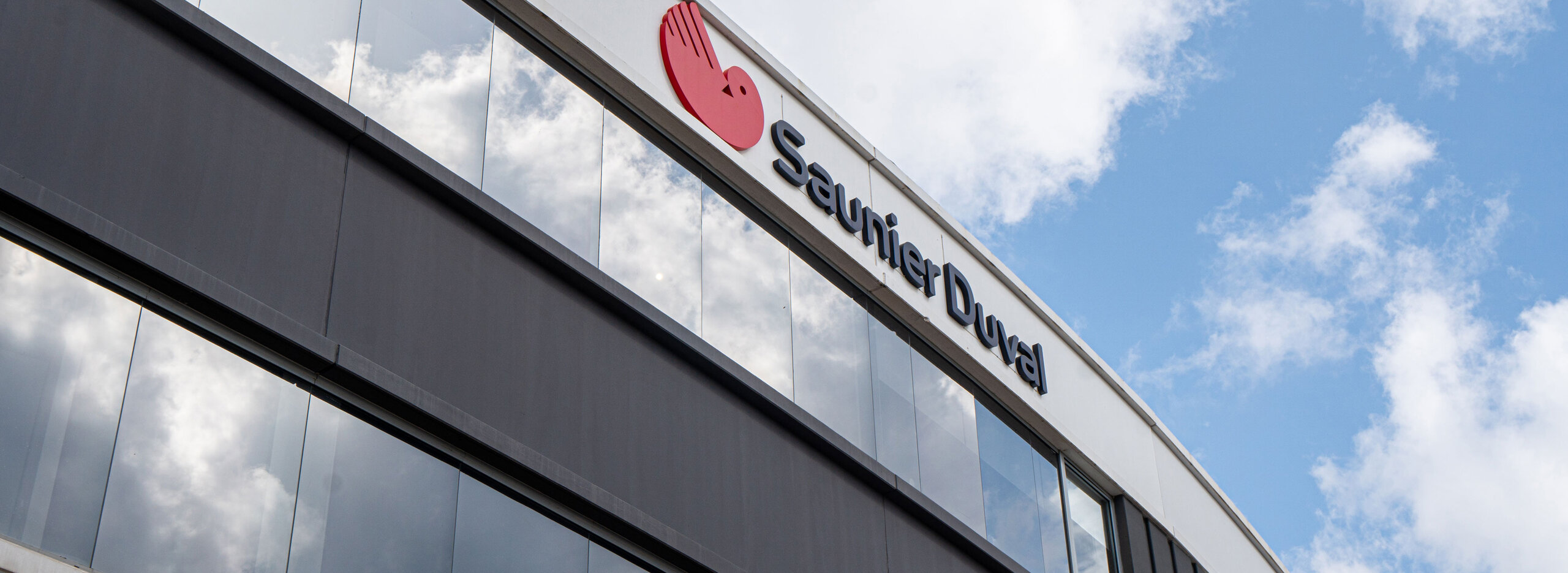 Centro de excelencia de Saunier Duval en Terrasa, un edificio donde la aerotermia “se vive”